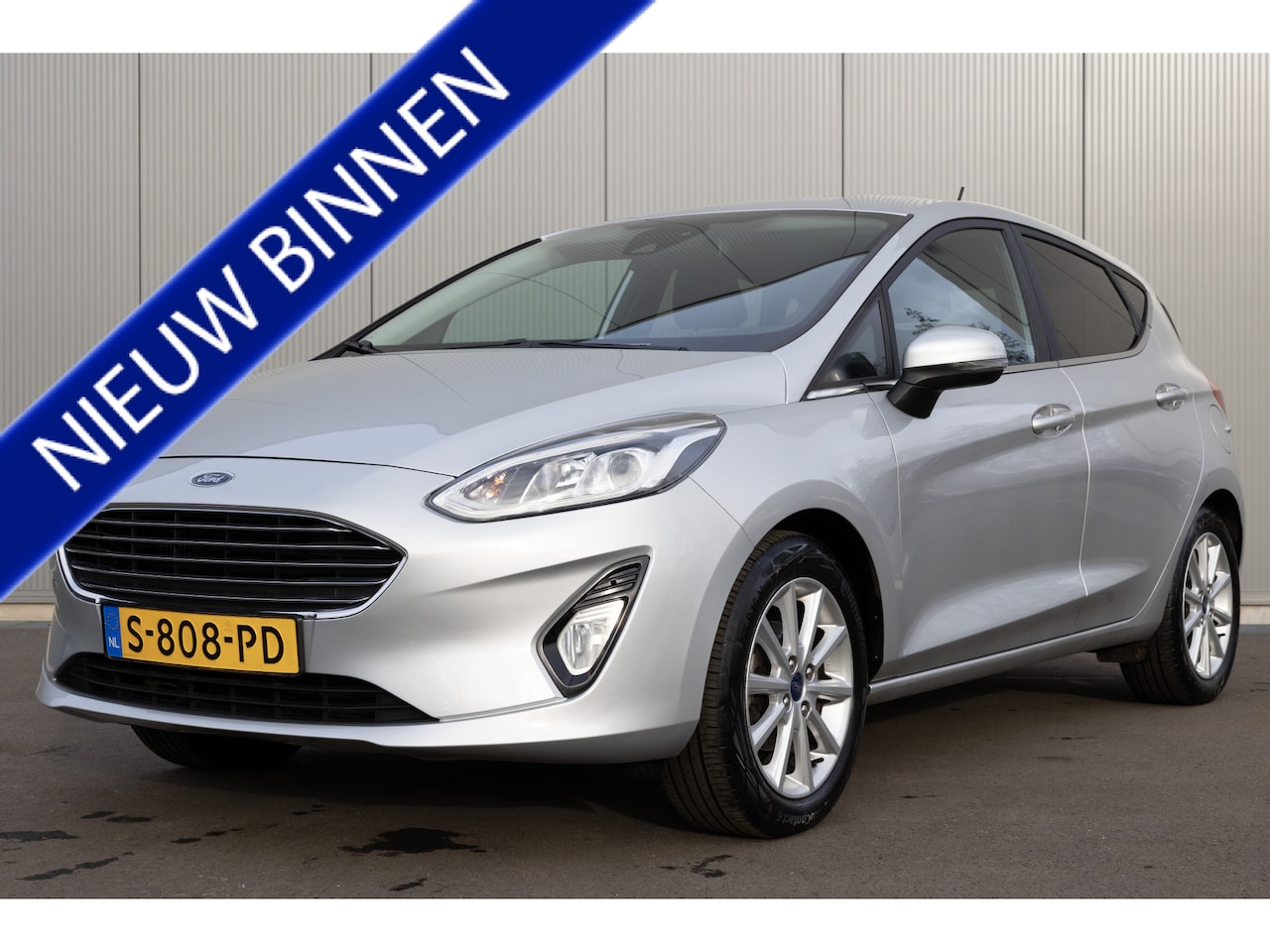 Ford Fiesta - 1.0 EcoBoost Titanium X stuurwielverw. / carplay / voorruitverw. / bomvolle auto - AutoWereld.nl