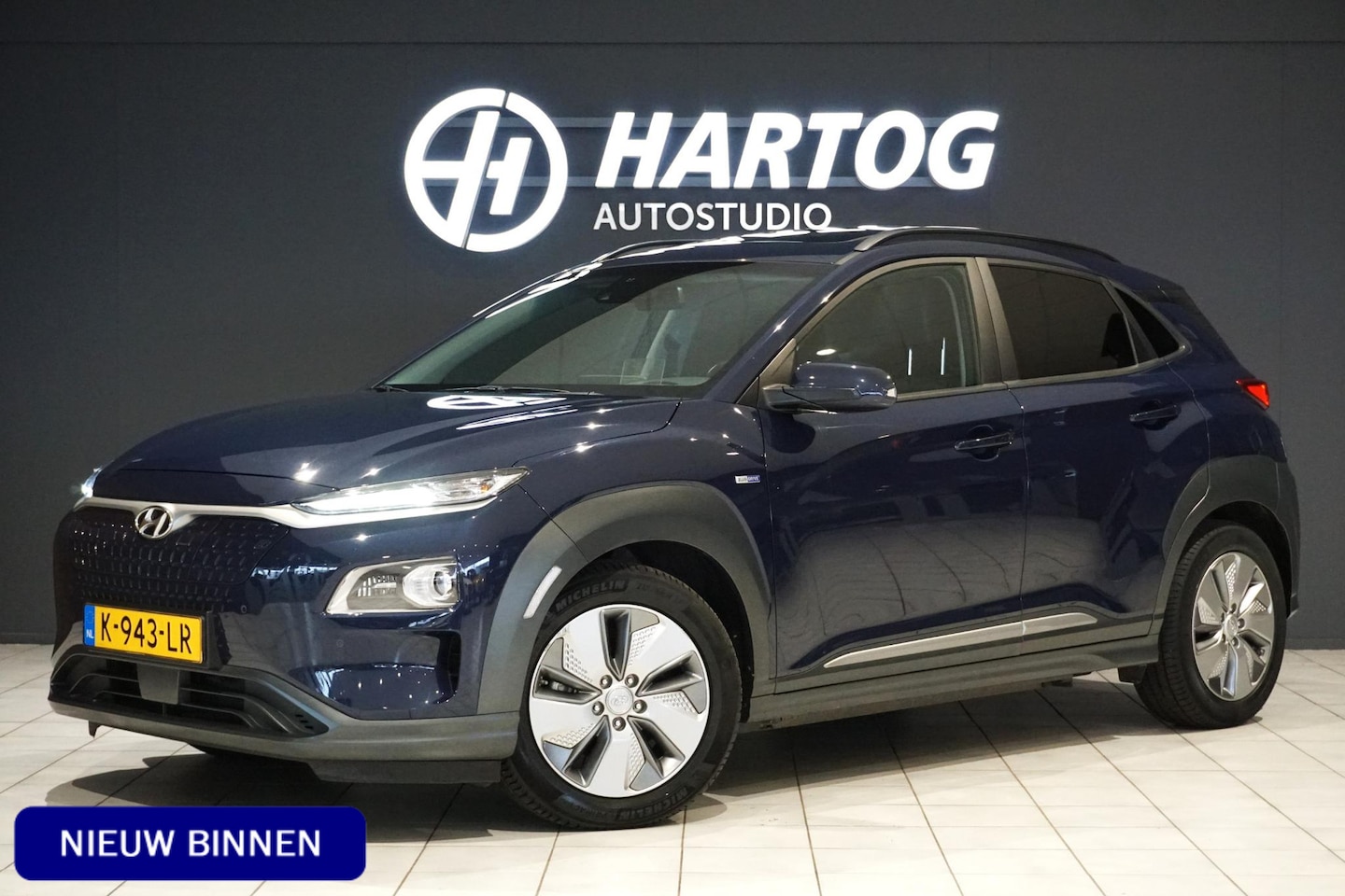 Hyundai Kona Electric - EV Premium Sky 64 kWh + PANODAK / STOELVENTILATIE / HEAD-UP - AutoWereld.nl