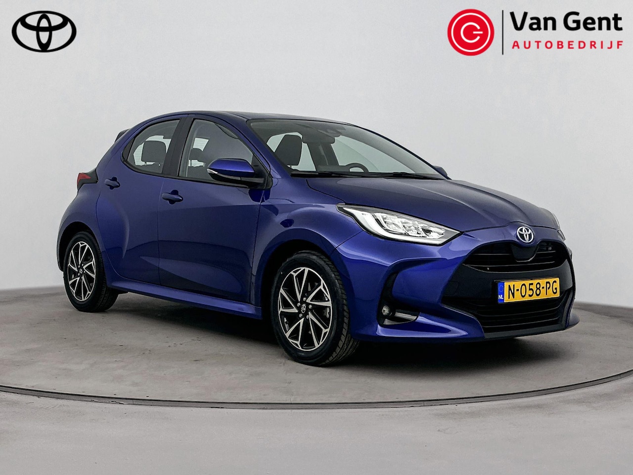 Toyota Yaris - 1.5 Hybrid Dynamic | Apple Carplay / Android Auto | Adaptive Cruise | Keyless | LED | Clim - AutoWereld.nl