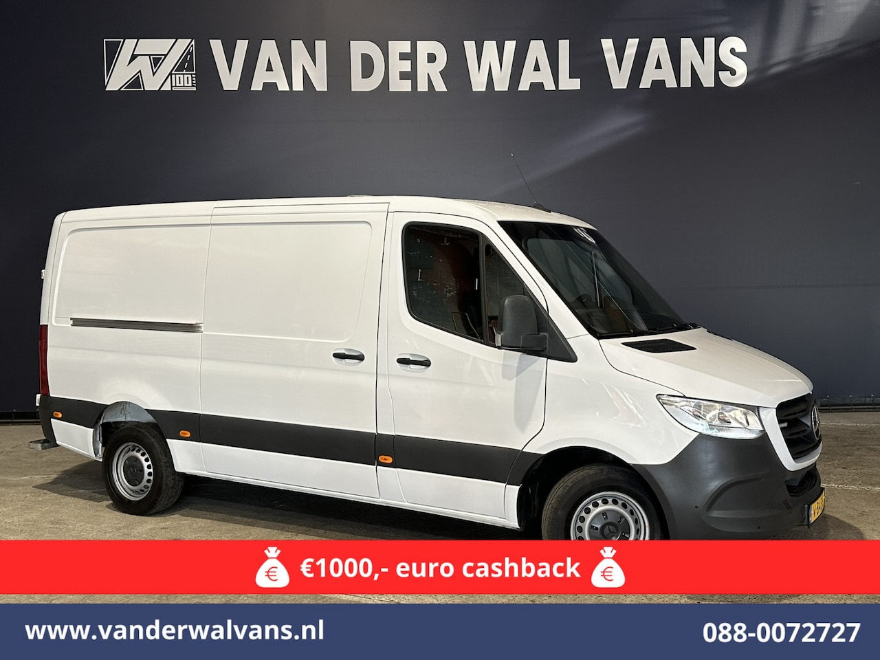 Mercedes-Benz Sprinter - 316 CDI 163pk L2H1 Achterwiel aandrijving Euro6 Airco | 2800kg Trekhaak | Camera | Apple C - AutoWereld.nl