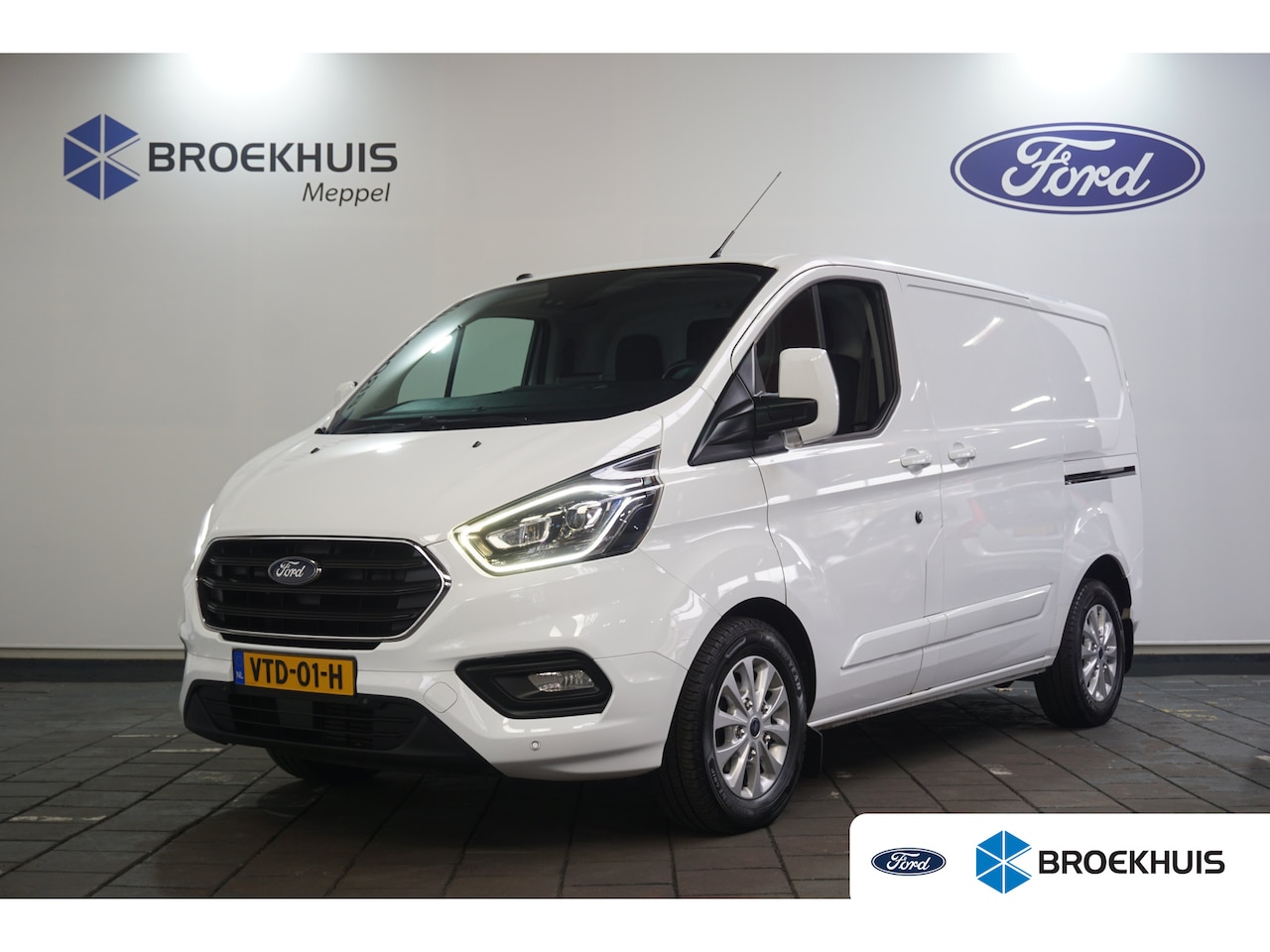 Ford Transit Custom - 280 2.0 TDCI L1H1 Limited Automaat | Marge, inclusief BTW! | Camera | Betimmering | Luchtg - AutoWereld.nl