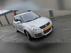 Suzuki Swift - 1.6 Sport