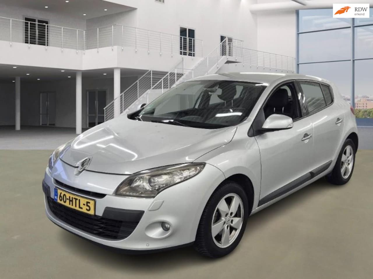 Renault Mégane - 2.0 Dynamique AUTOMAAT PSENSOR CRUISE 2 X SLEUTELS - AutoWereld.nl