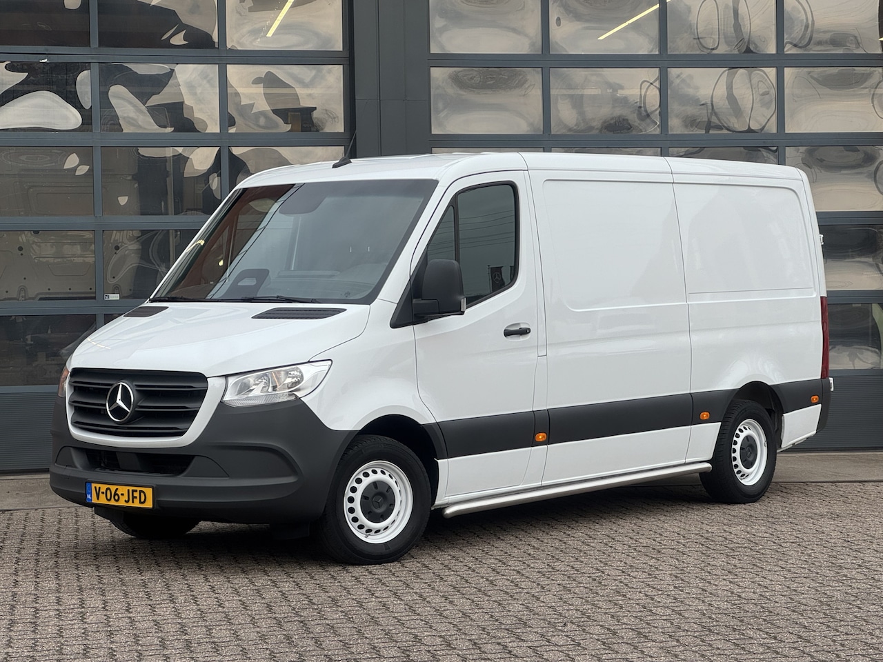 Mercedes-Benz Sprinter - 315 L2H1 Pro | Camera | Geveerde stoel | Navi | Certified 24 mnd garantie - AutoWereld.nl