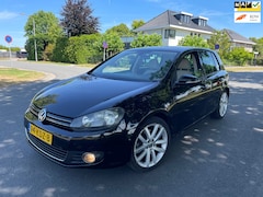 Volkswagen Golf - 1.4 TSI Highline DSG/CLIMA/NAP/APK