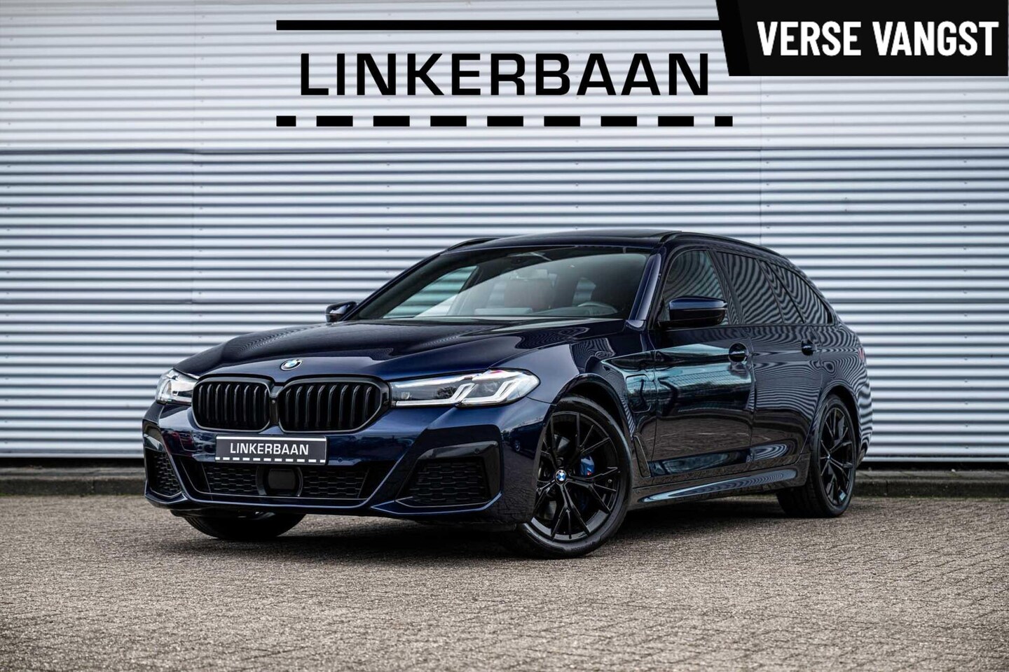 BMW 5-serie Touring - 530e High Executive | M Sport | Pano | Trekhaak | H&K | 19 inch | NL Auto | - AutoWereld.nl