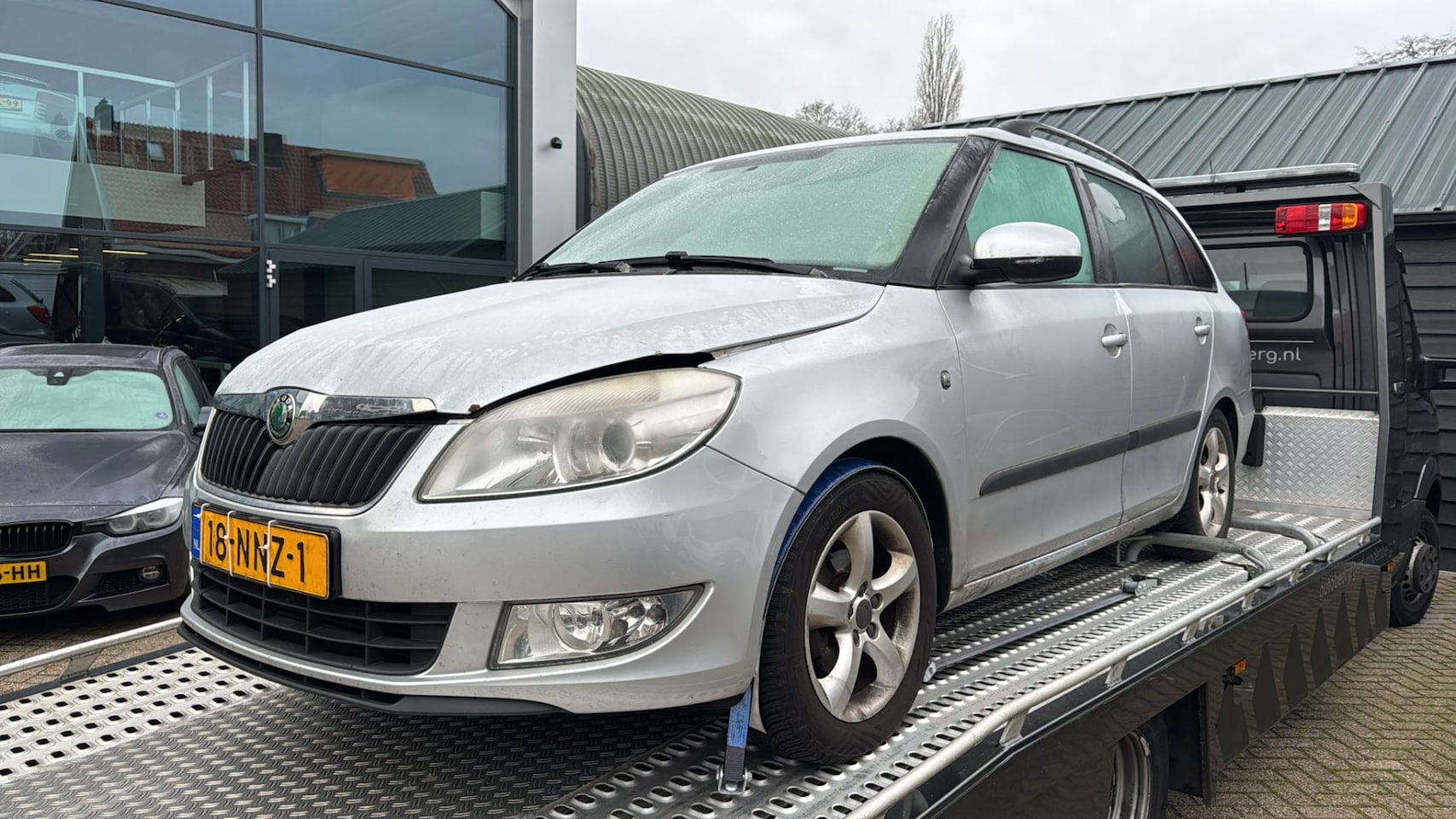 Skoda Fabia Combi - 1.2 TDI Greenline - ALTERNATOR DEFECT - FRONT DAMAGE - - AutoWereld.nl