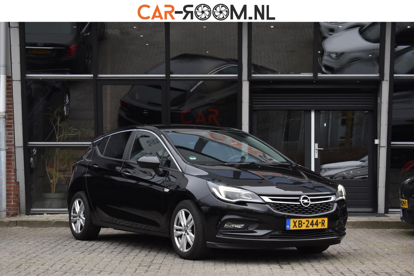 Opel Astra - 1.4 Turbo Online Edition Automaat Cruise - AutoWereld.nl