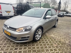 Volkswagen Golf - 1.6 TDI Highline BlueMotion