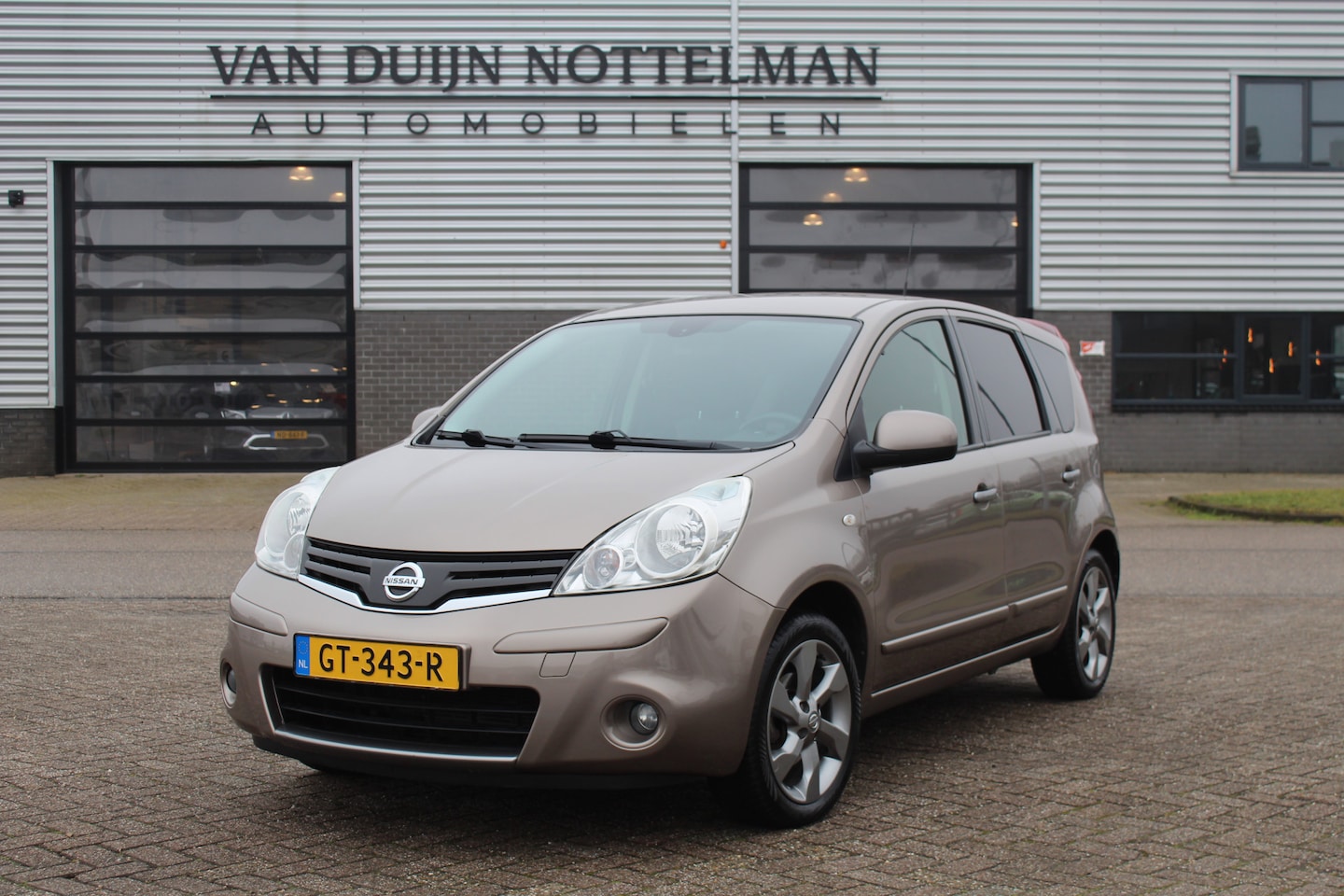 Nissan Note - 1.6 Life + / Navigatie / Automaat / Cruise / Trekhaak - AutoWereld.nl