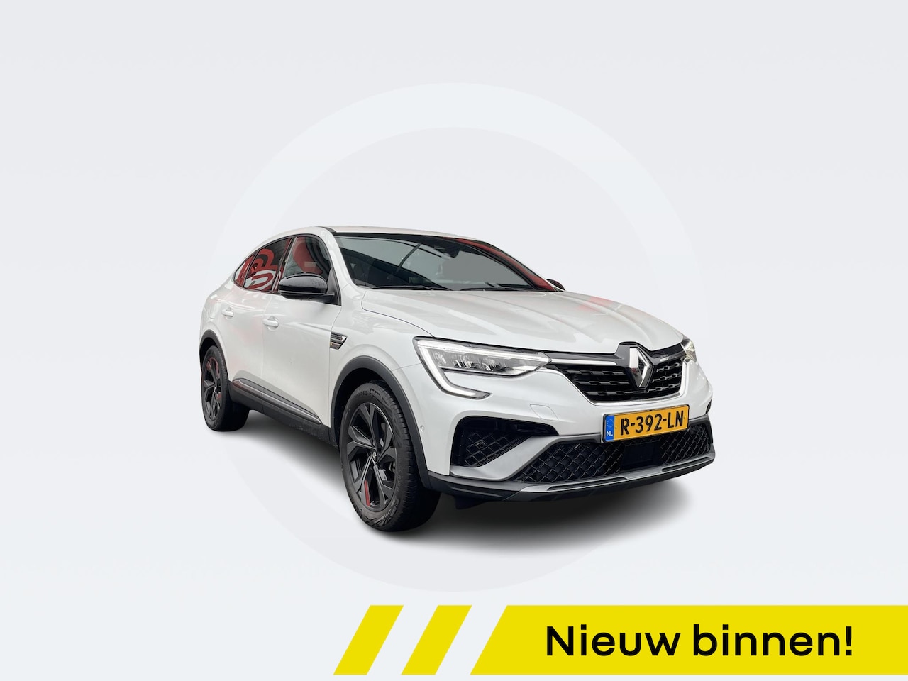 Renault Arkana - 1.6 E-Tech Hybrid 145 R.S. Line / afneembare trekhaak / parkeersensoren / achteruitrijcame - AutoWereld.nl