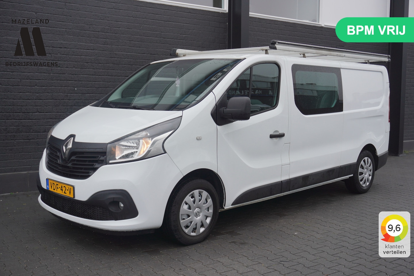 Renault Trafic - 1.6 dCi 125PK L2 Dubbele Cabine EURO 6 - Airco - Navi - Cruise - € 14.499,- Excl. - AutoWereld.nl