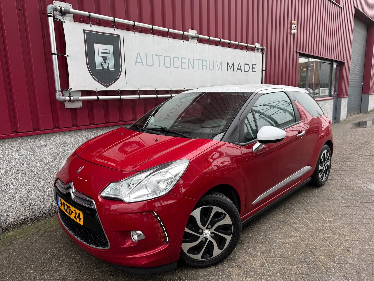 Citroën DS3 - 1.6 e-HDi Business // Navi // Clima // Cruise control // PDC // - AutoWereld.nl