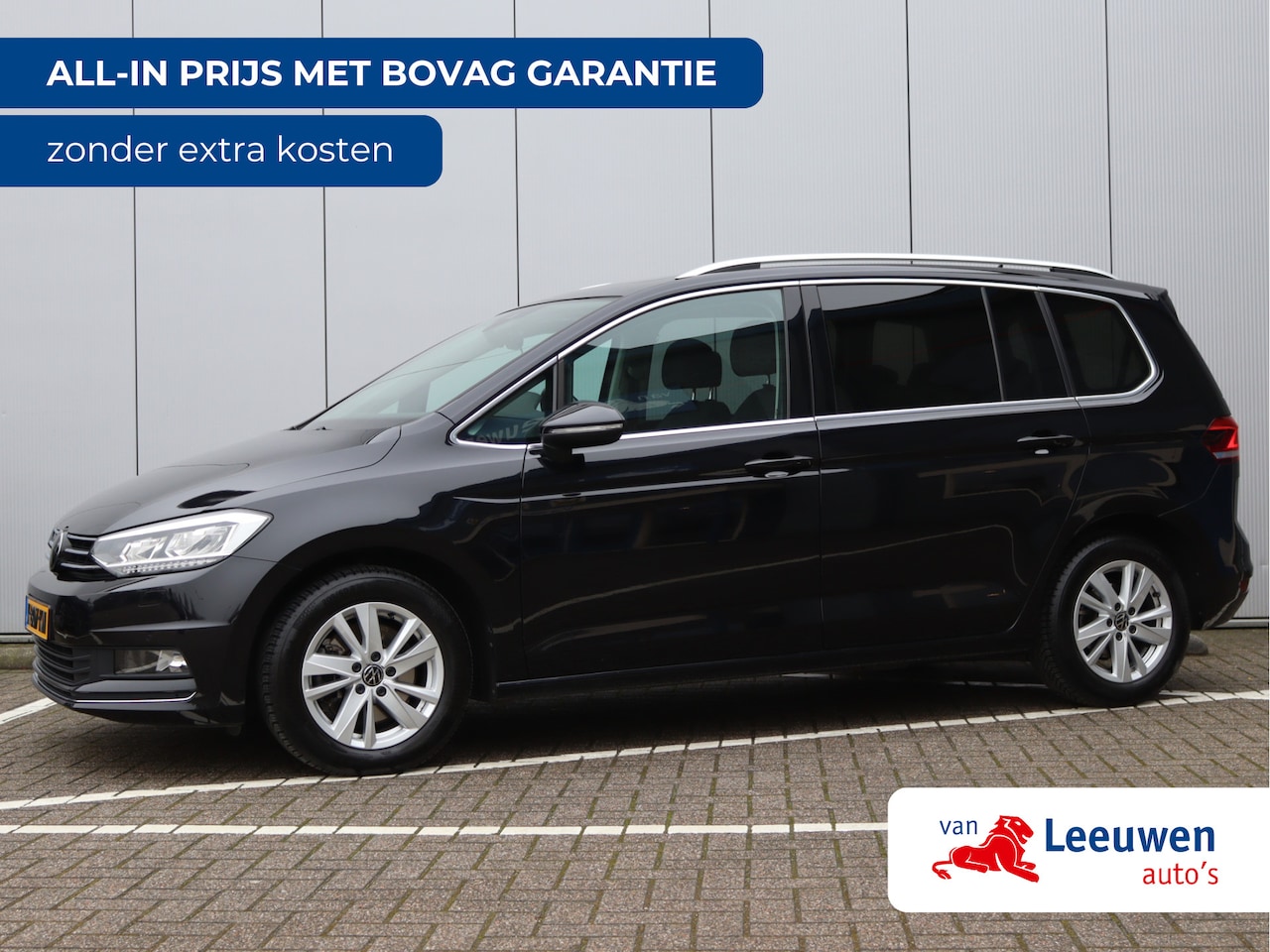 Volkswagen Touran - 1.5 TSI Highline 7p | Panoramadak | Virtual | Keyless | ACC - AutoWereld.nl