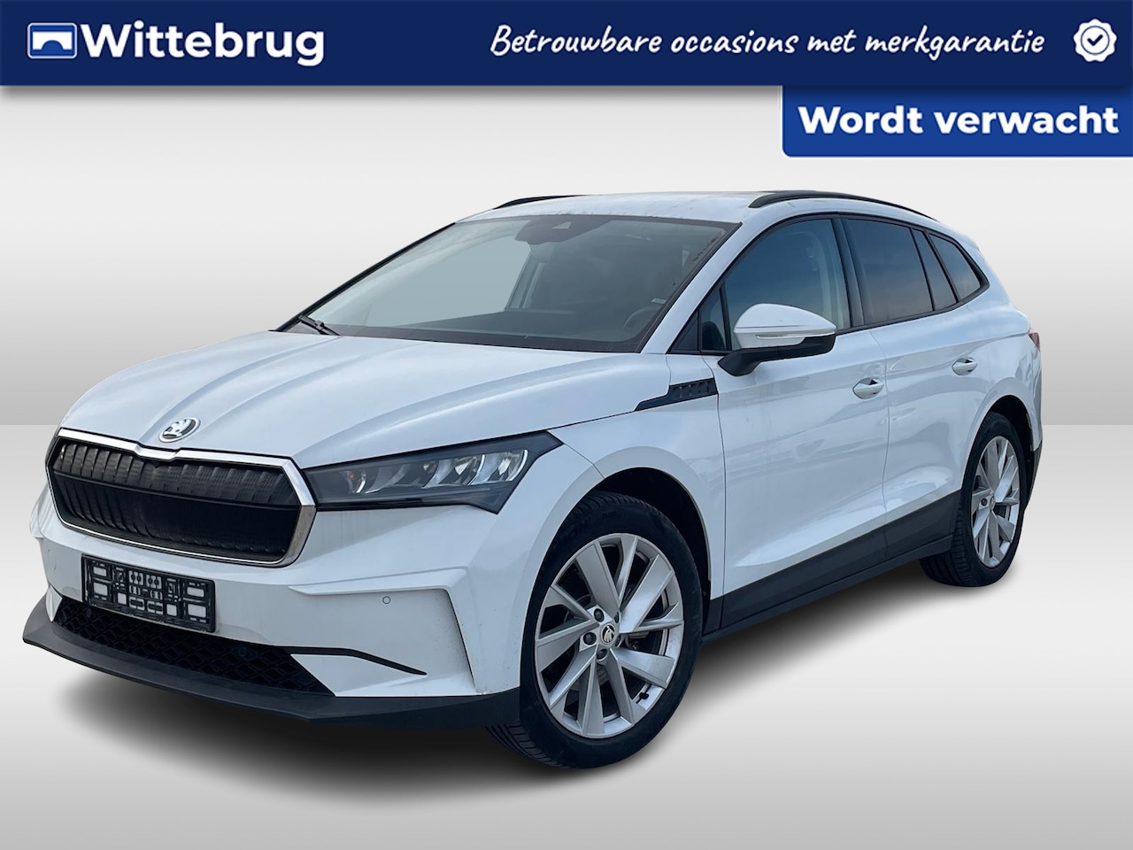 Skoda Enyaq iV - 60 Lounge / Navigatie / Achteruitrij camera / Stuur verwarming / Stoel verwarming / 20'' L - AutoWereld.nl