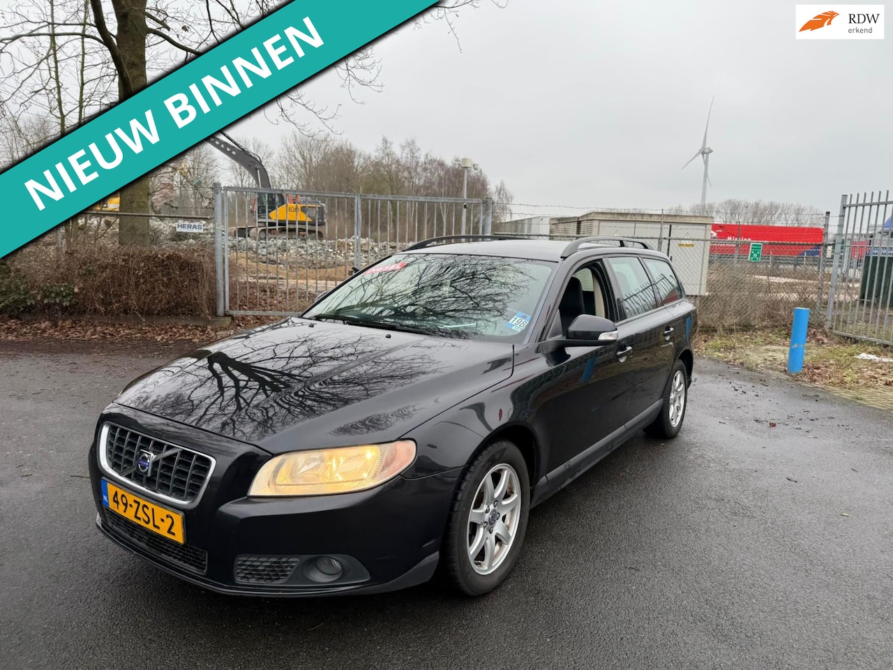 Volvo V70 - 2.0D Kinetic LEUKE AUTO RIJDT EN SCHAKELT GOED - AutoWereld.nl