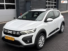 Dacia Sandero Stepway - 1.0 TCe 90 Expression, navigatie, trekhaak, cruise control