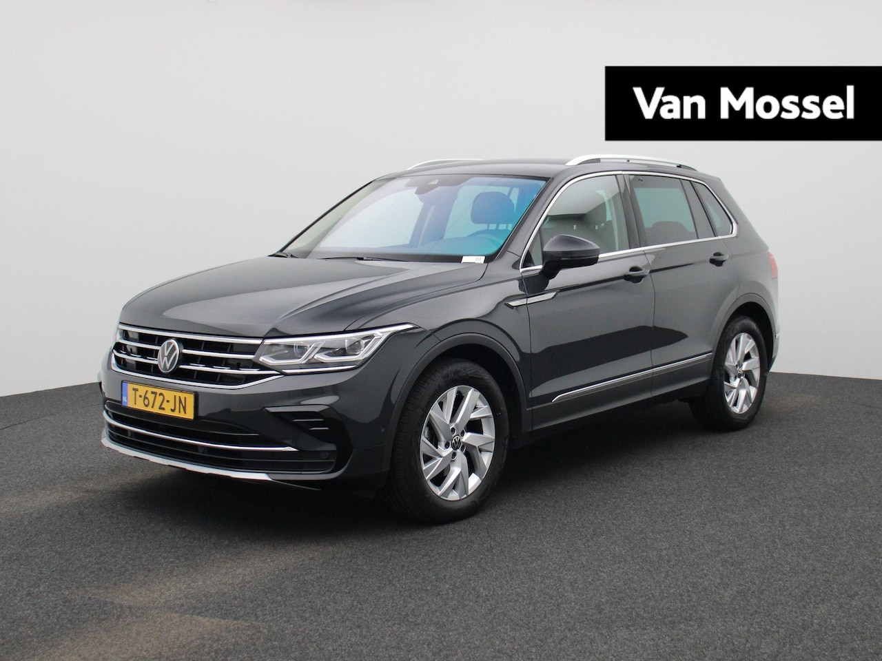Volkswagen Tiguan - 1.5 TSI Elegance 150PK AUTOMAAT | ACHTERUITRIJCAMERA | VIRTUAL COCKPIT | IQ LIGHTS | STOEL - AutoWereld.nl