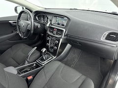 Volvo V40 - 2.0 T2 Nordic