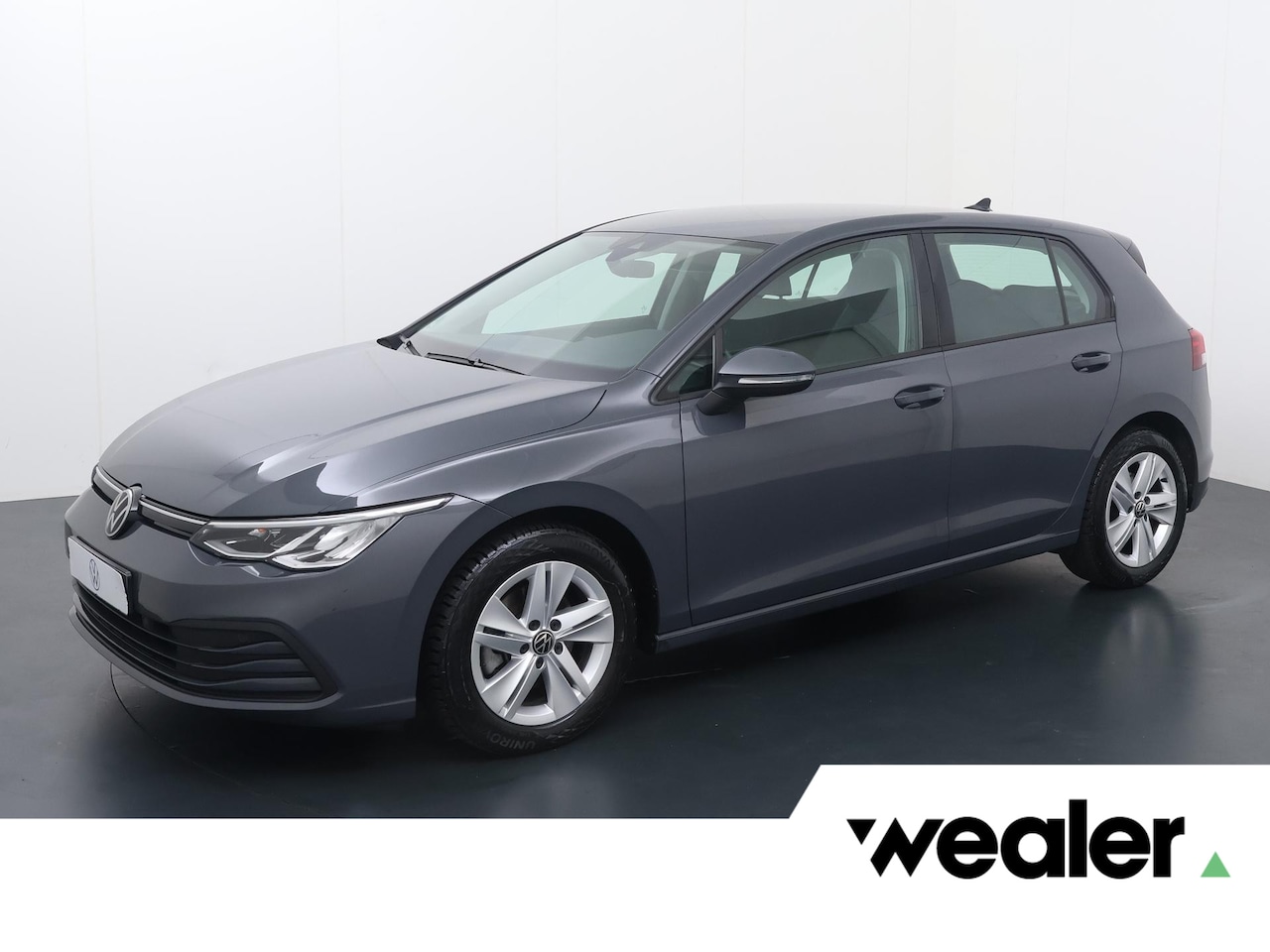 Volkswagen Golf - 1.0 TSI Life | 110 PK | Adaptive Cruise Control | Parkeersensoren | Navigatie - AutoWereld.nl