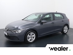 Volkswagen Golf - 1.0 TSI Life | 110 PK | Adaptive Cruise Control | Parkeersensoren | Navigatie