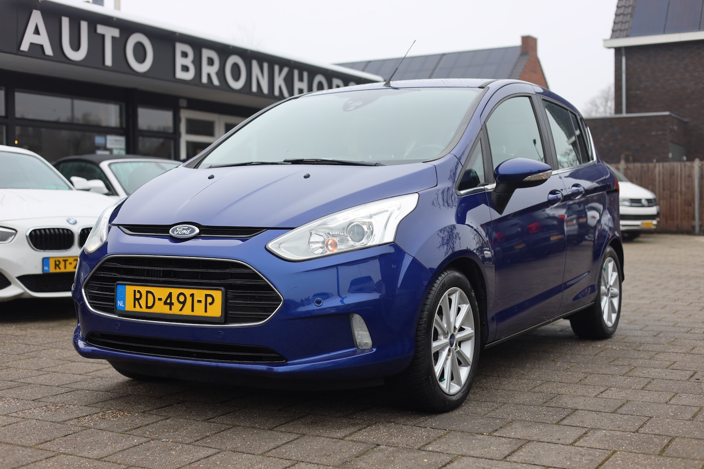 Ford B-Max - 1.0 ECOBOOST TITANIUM | NAVI | CAMERA | TREKHAAK - AutoWereld.nl