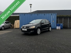 Volkswagen Polo - 1.2-12V stoelverwarming|park sensor|APK|