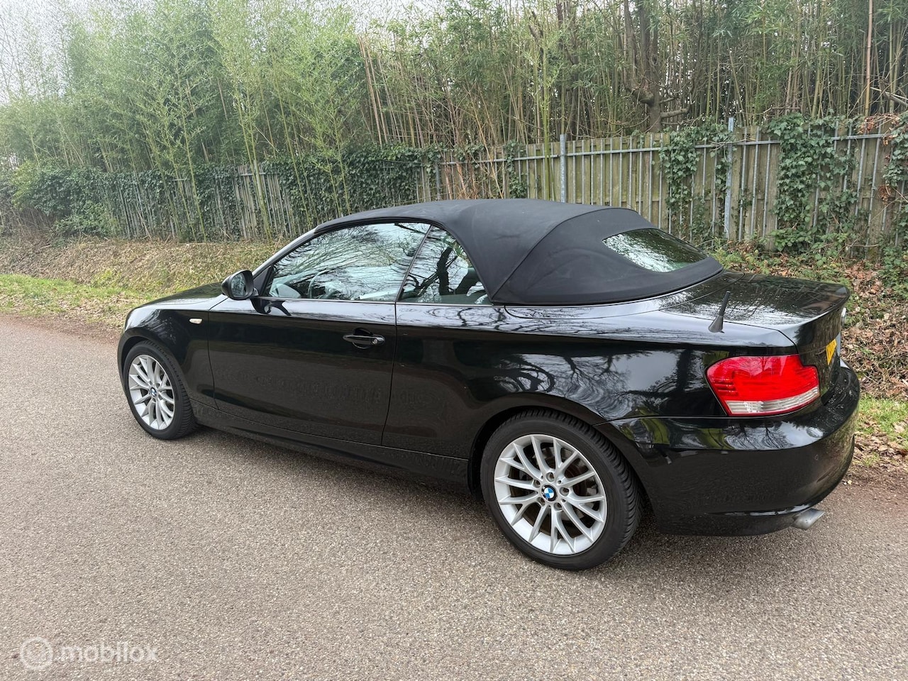BMW 1-serie Cabrio - 120d Executive 120d Executive - AutoWereld.nl