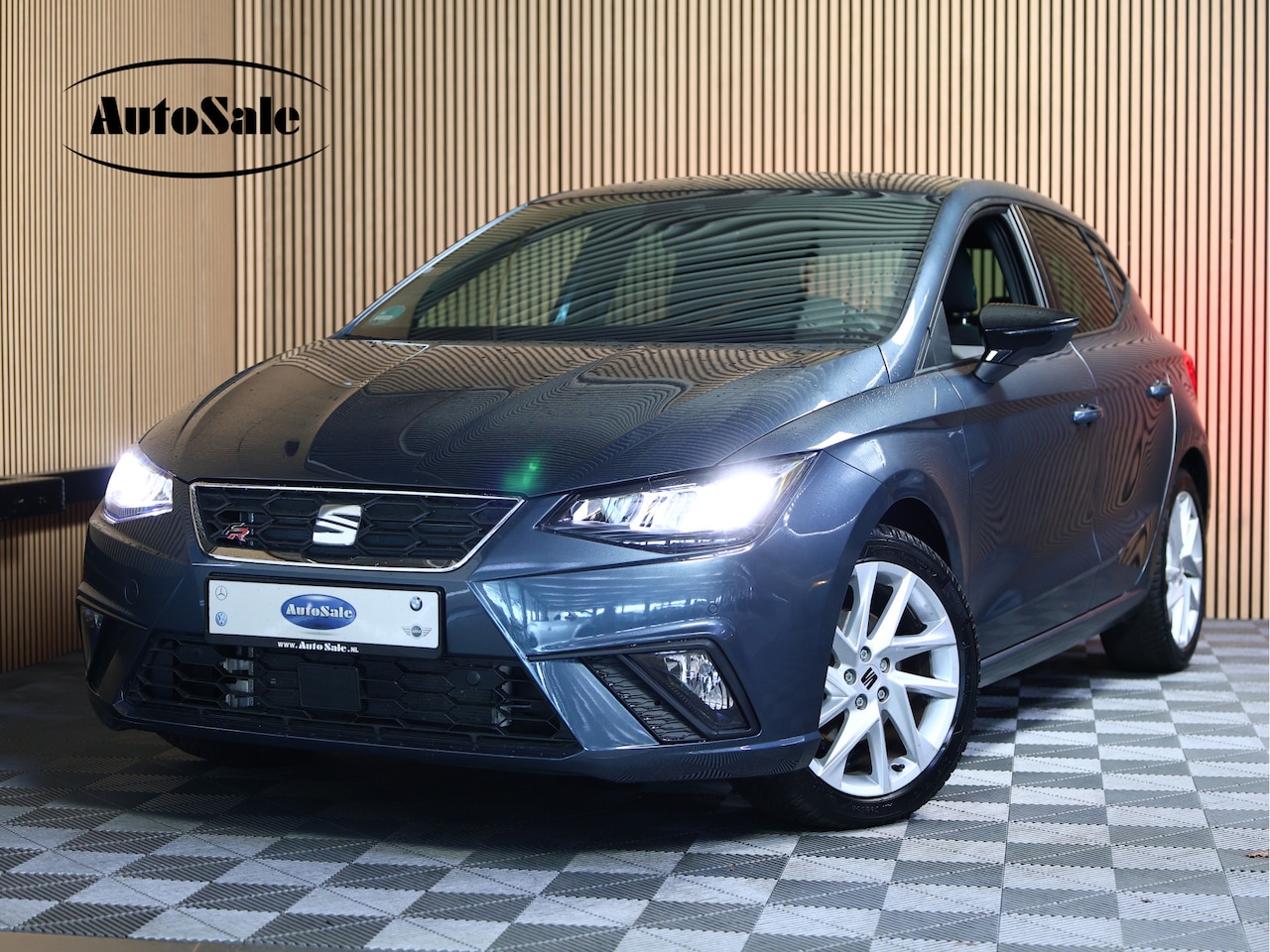 SEAT Ibiza - 1.0 EcoTSI FR VIRTUAL CARPLAY CLIMA STOELVW MODI "25 - AutoWereld.nl