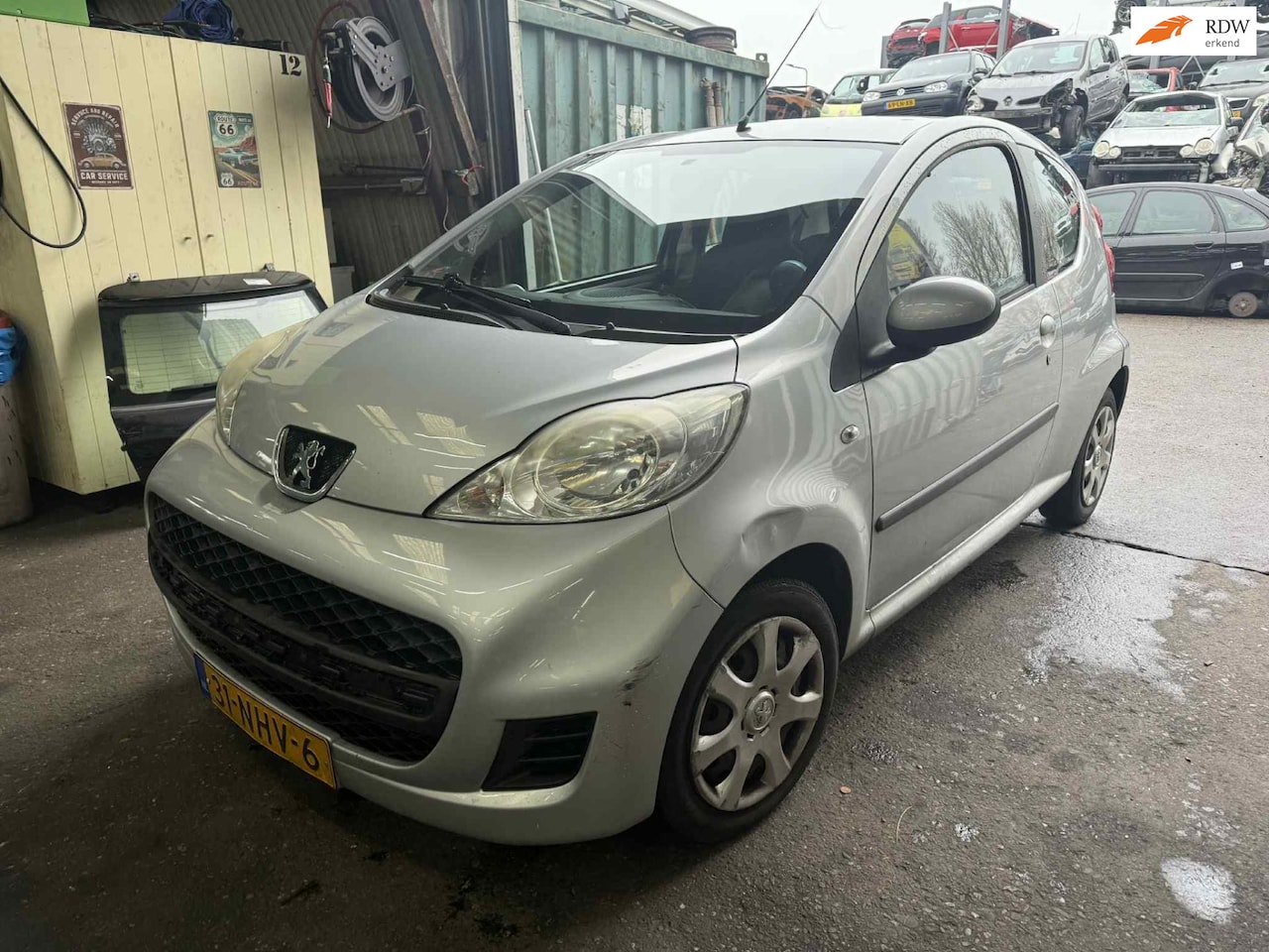 Peugeot 107 - 1.0-12V Urban Move inruil auto met airco - AutoWereld.nl
