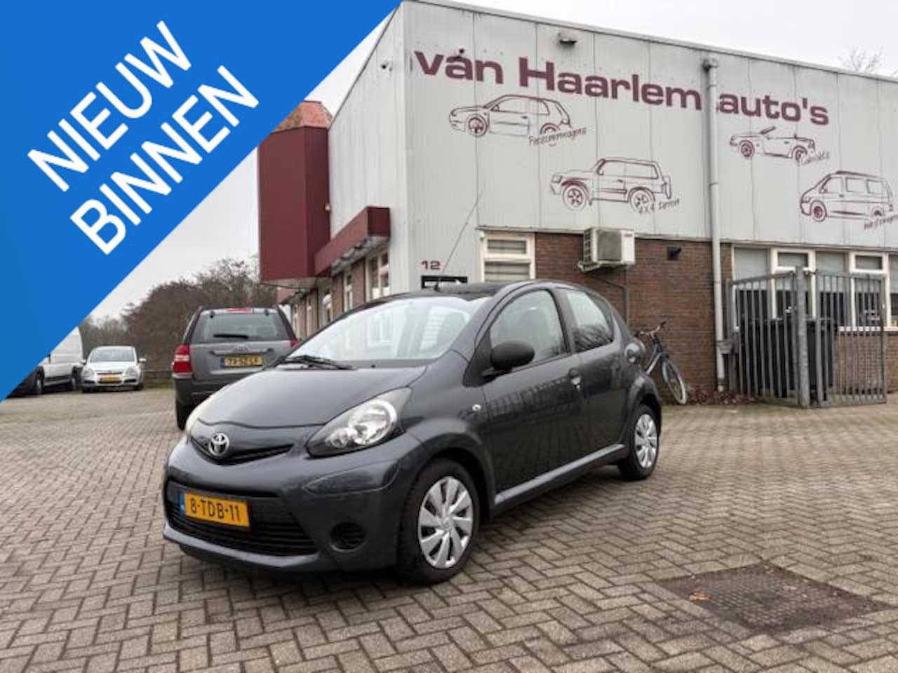 Toyota Aygo - 1.0 VVT-i Now 1.0 VVT-i Now - AutoWereld.nl