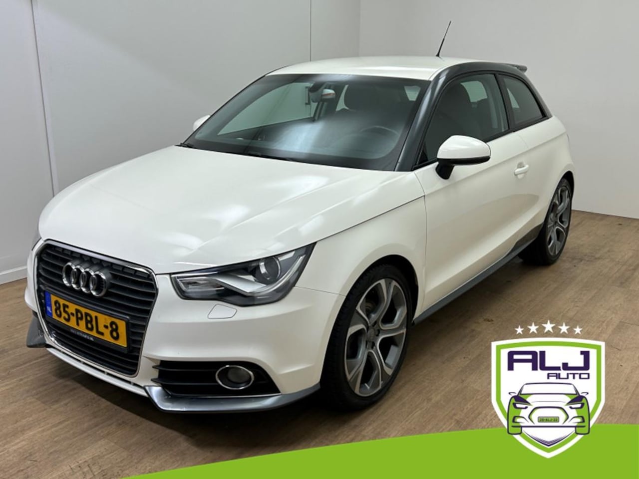 Audi A1 - Occasion 1.4 TFSI Ambition Pro Line Business | Creme | Tweedehands Audi A1 | Cruisecontrol - AutoWereld.nl