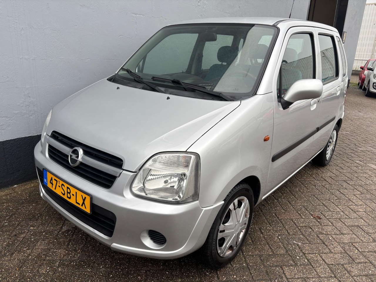 Opel Agila - 1.2-16V Flexx cool 5-Deurs - Airco - AutoWereld.nl