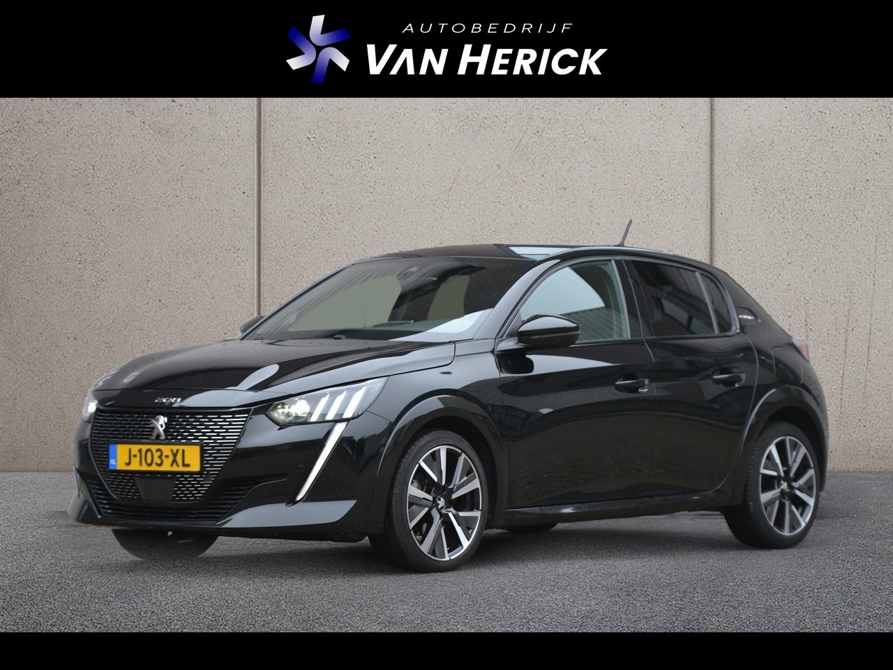 Peugeot 208 - 1.2 PureTech GT-Line Automaat | Navigatie | 360 Camera | Full LED - AutoWereld.nl