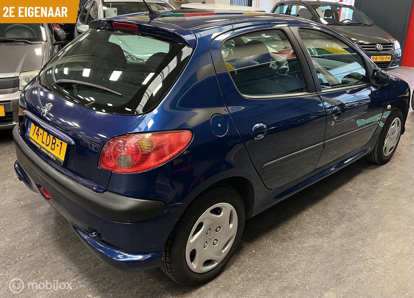 Peugeot 206 - 1.4 Air-line 3 Lage km-stand-2e eigenaar-Airco - AutoWereld.nl