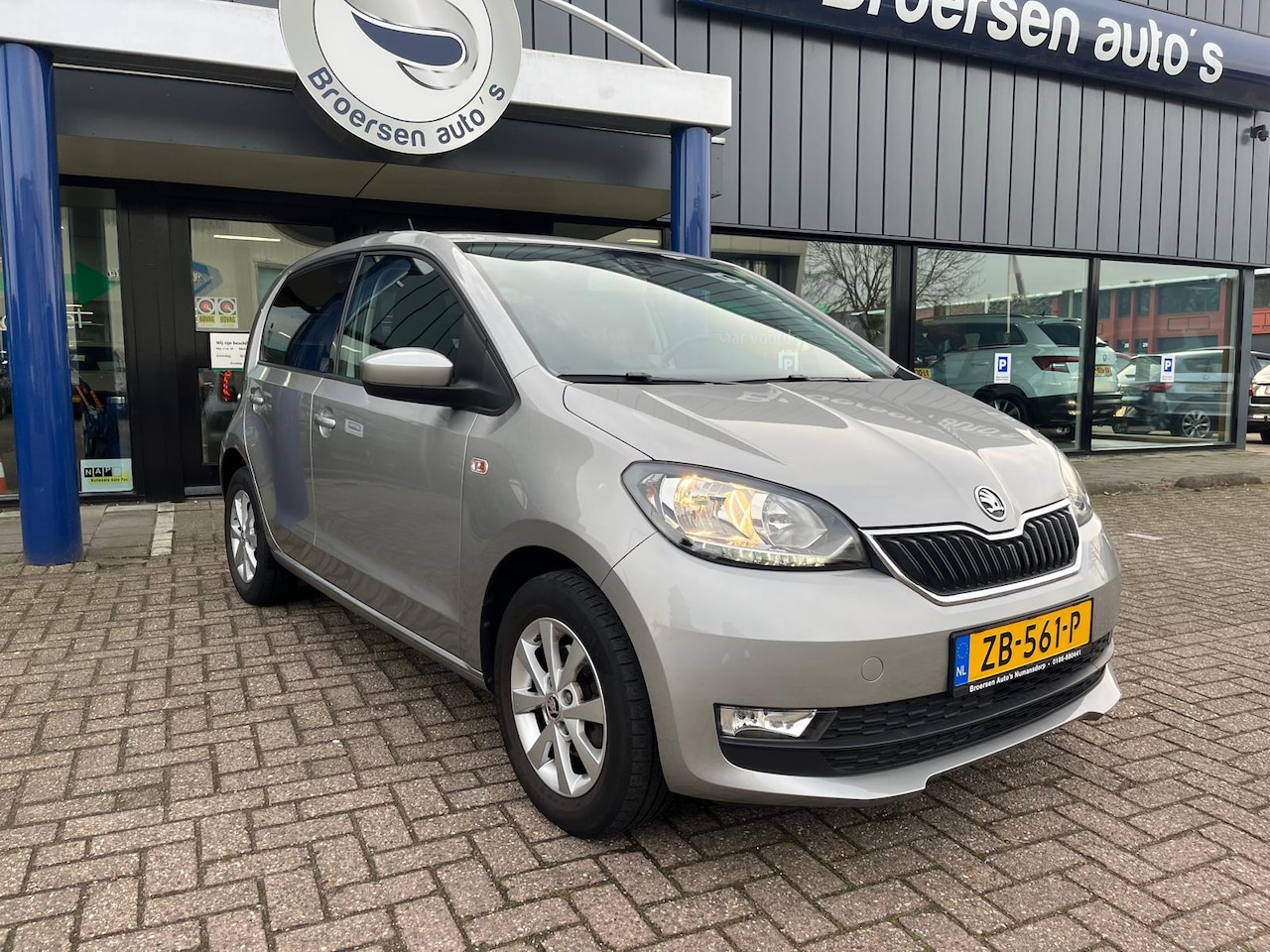 Skoda Citigo - 1.0 60pk Style met LM velgen, Bluetooth en Cruise Control - AutoWereld.nl