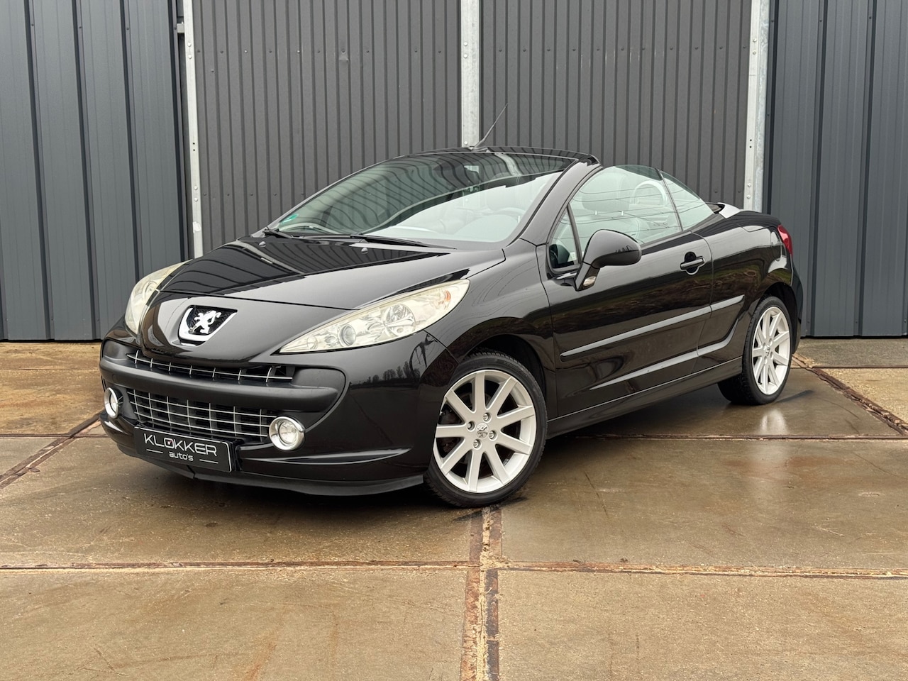 Peugeot 207 CC - 1.6 VTi Roland Garros Automaat|Stoelverw.|PDC| - AutoWereld.nl