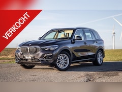 BMW X5 - xDrive45e Executive LEER / DEALER ONDERHOUDEN / LUCHTVERING / CARPLAY / CAMERA