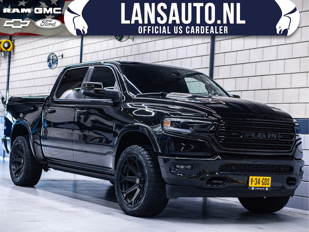 Dodge Ram 1500 - | 5.7 V8 Limited Night Edition *Breed wielenset* - AutoWereld.nl