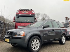 Volvo XC90 - 2.5 T Momentum 5p./NAP/2e Eigenaar/Trekhaak/Leder/Stoelverwarming/Cruise/Airco/Bluetooth