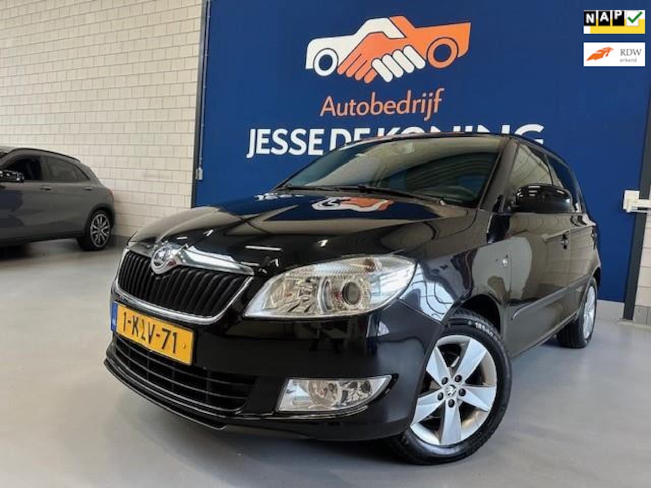 Skoda Fabia - 1.2 TSI Fresh / bj.2013 / zwart / 5 deurs / 1e eigenaar / climate / cruise / sportvelgen / - AutoWereld.nl
