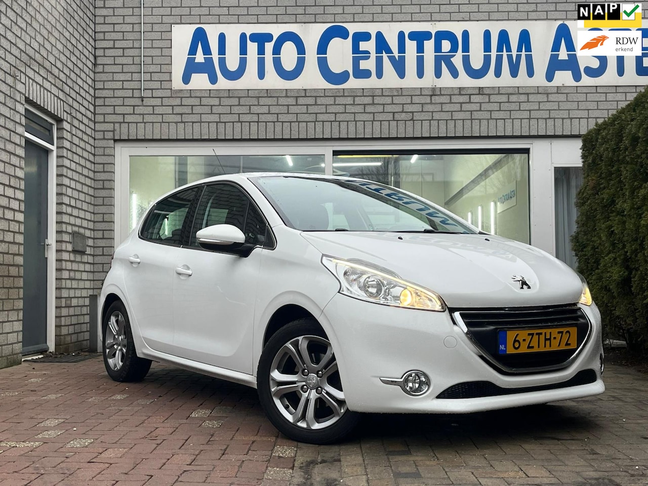 Peugeot 208 - 1.2 PureTech Blue Lease Executive 1.2 PureTech Blue Lease Executive - AutoWereld.nl