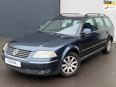 Volkswagen Passat Variant - 2.0-20V Athene CRUISE/CLIMA/LMV/PDC