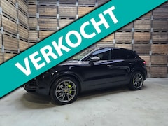 Porsche Cayenne - 3.0 E-Hybrid PANO Luchtvering Sport Chrono pakket BOSE Softclose 21''LM