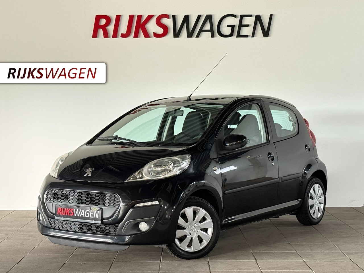 Peugeot 107 - 1.0 Envy Airco/LED - AutoWereld.nl