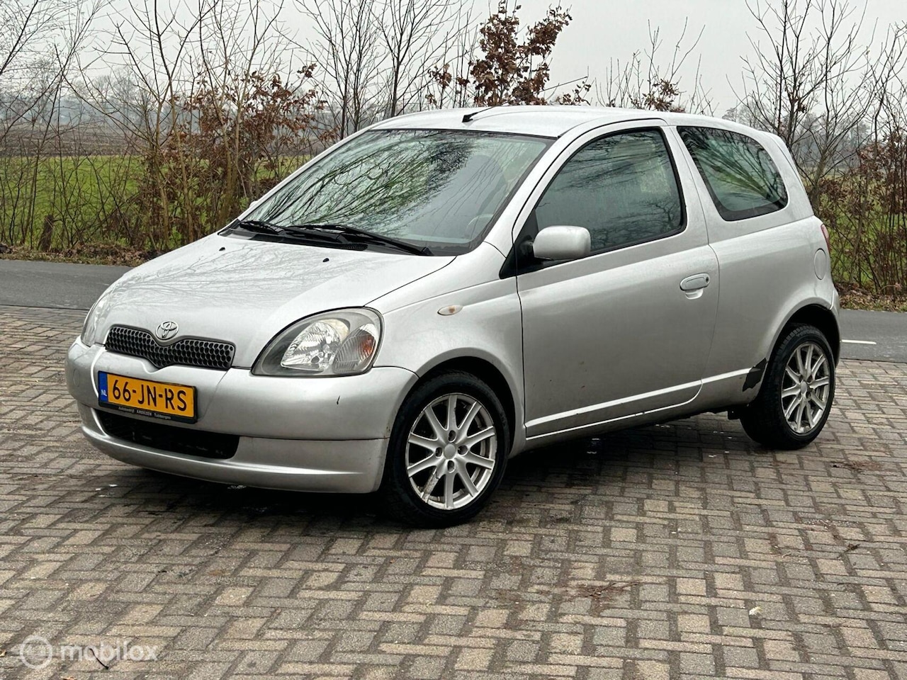 Toyota Yaris - 1.3-16V NAP Airco lange APK - AutoWereld.nl