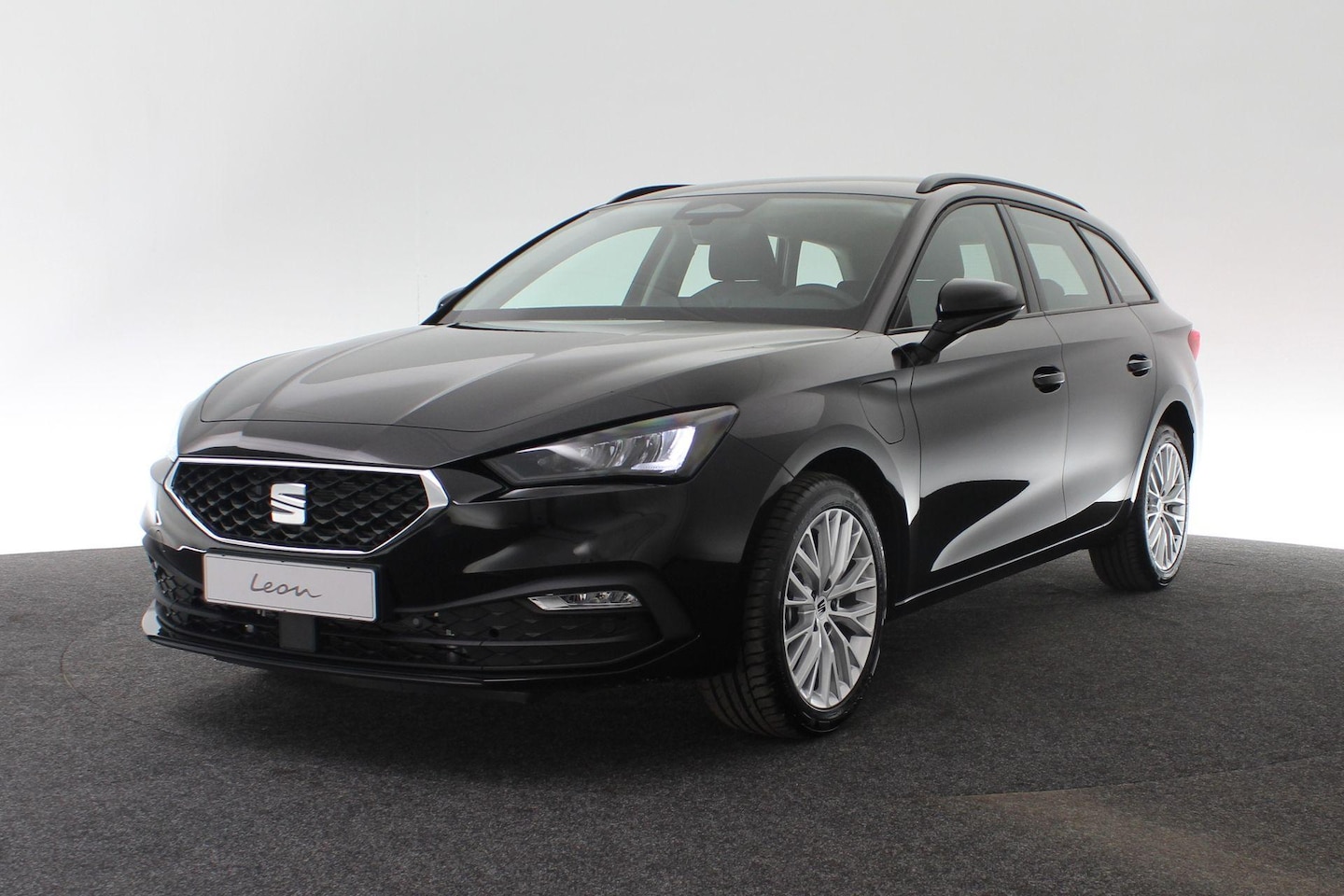 SEAT Leon Sportstourer - Style 1.5 TSI eHybrid 150kW / 204 pk - AutoWereld.nl