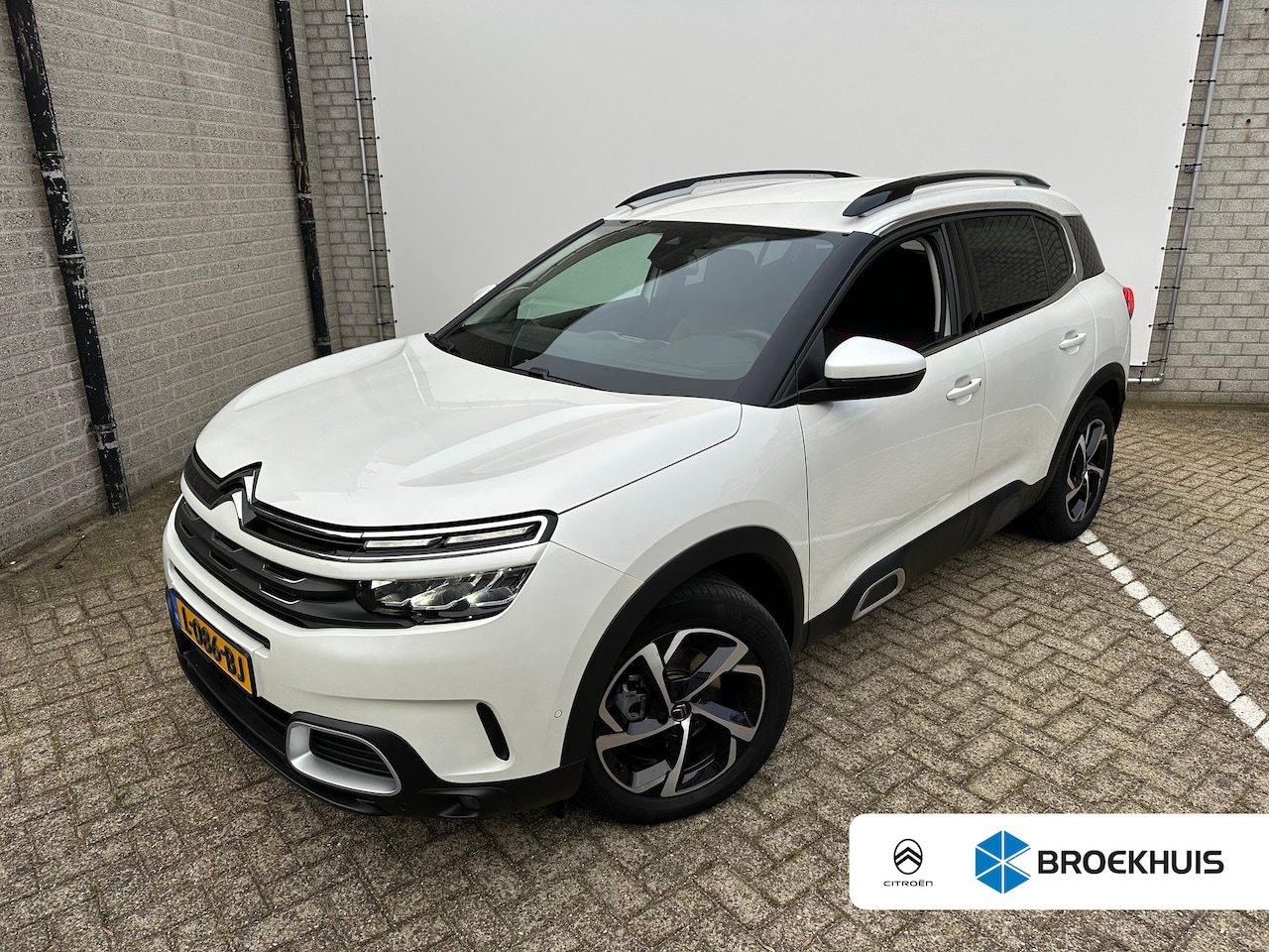 Citroën C5 Aircross - 1.2 PureTech Feel | Achteruitrijcamera | Airco (automatisch) | Apple Carplay/Android Auto| - AutoWereld.nl