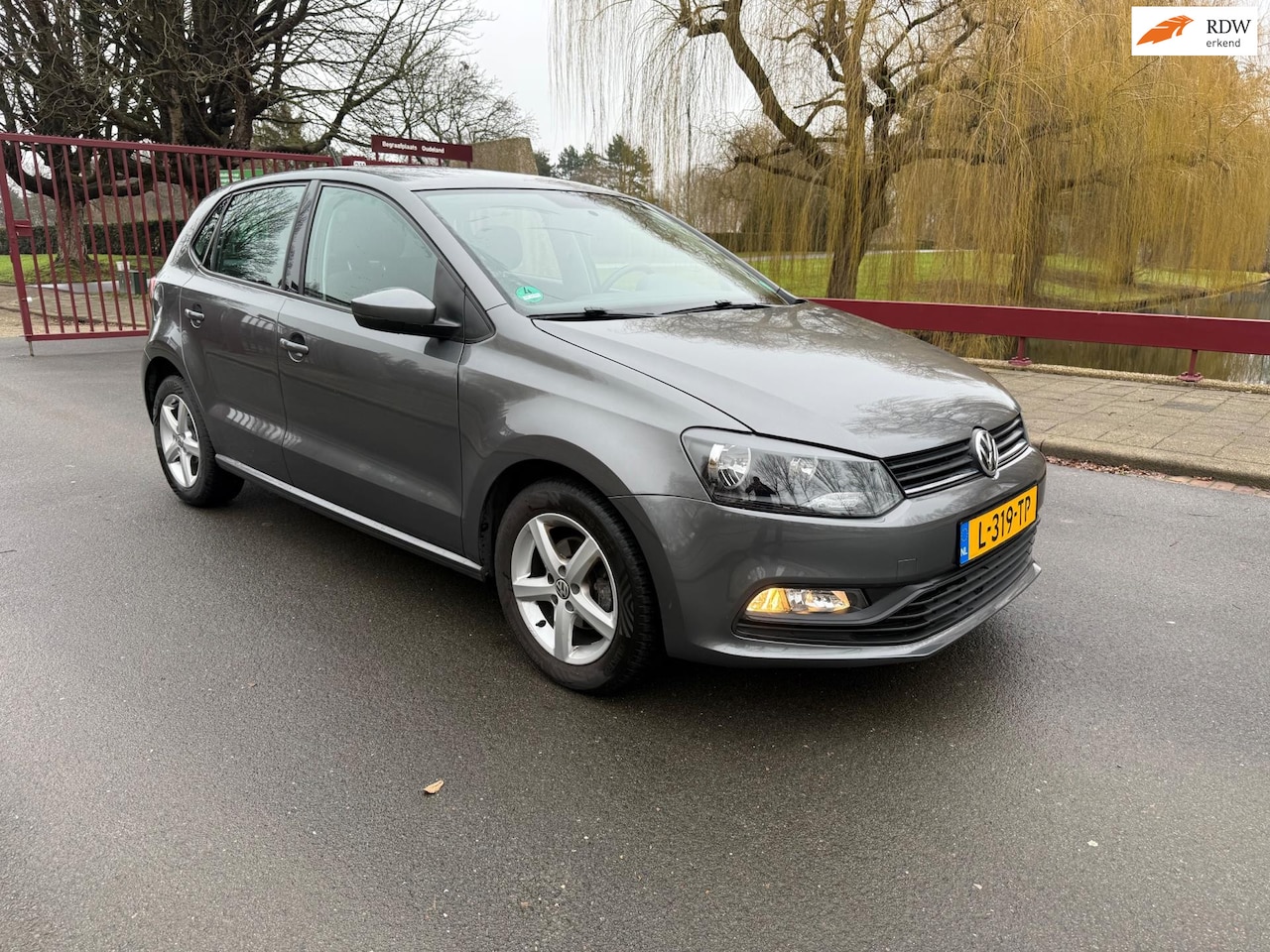 Volkswagen Polo - 1.0 MPI Easyline 1e EIG|AIRCO|SCHERM|LM VELGEN|inruilkoopje - AutoWereld.nl