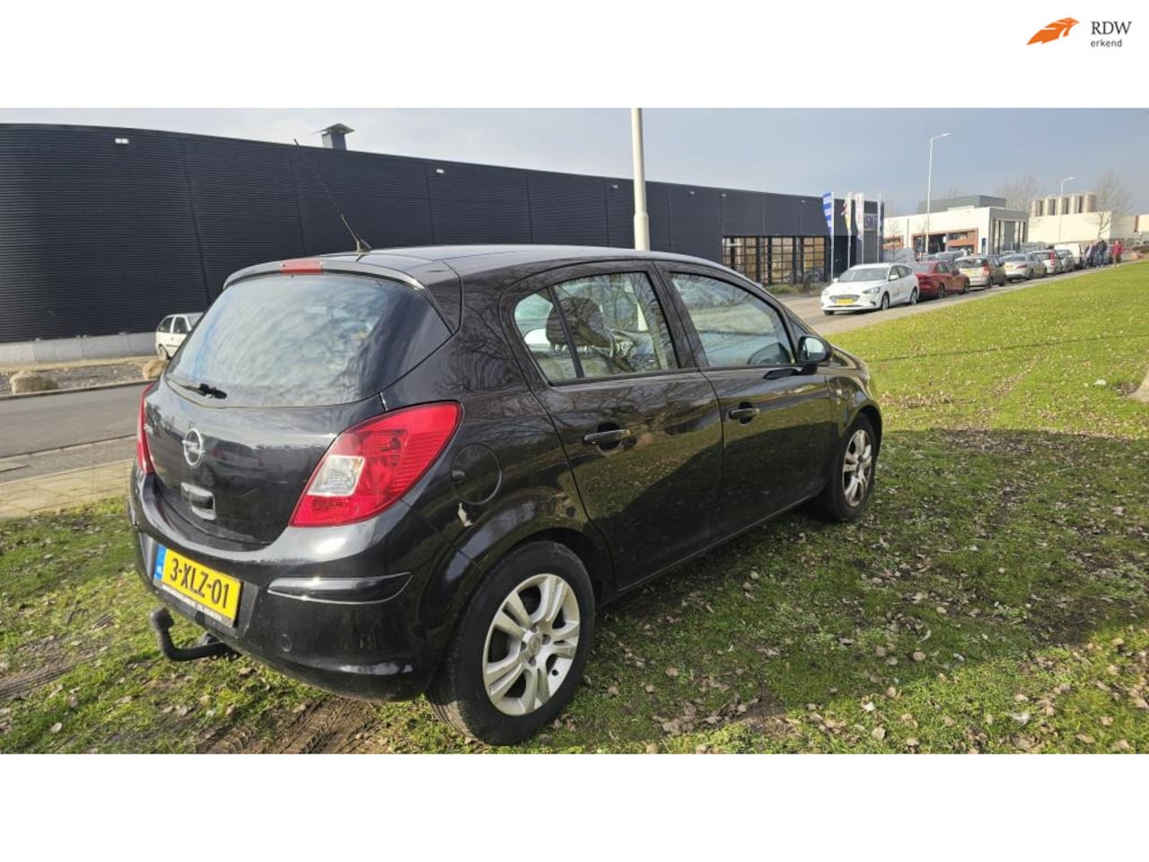 Opel Corsa - 1.2-16V '111' Edition 1.2-16V '111' Edition - AutoWereld.nl